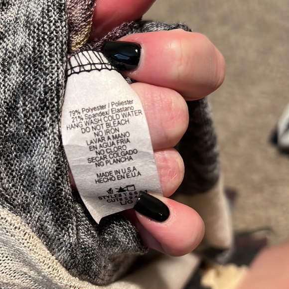 Sweater with hood 12PM by Mon Ami - Picture 8 of 8